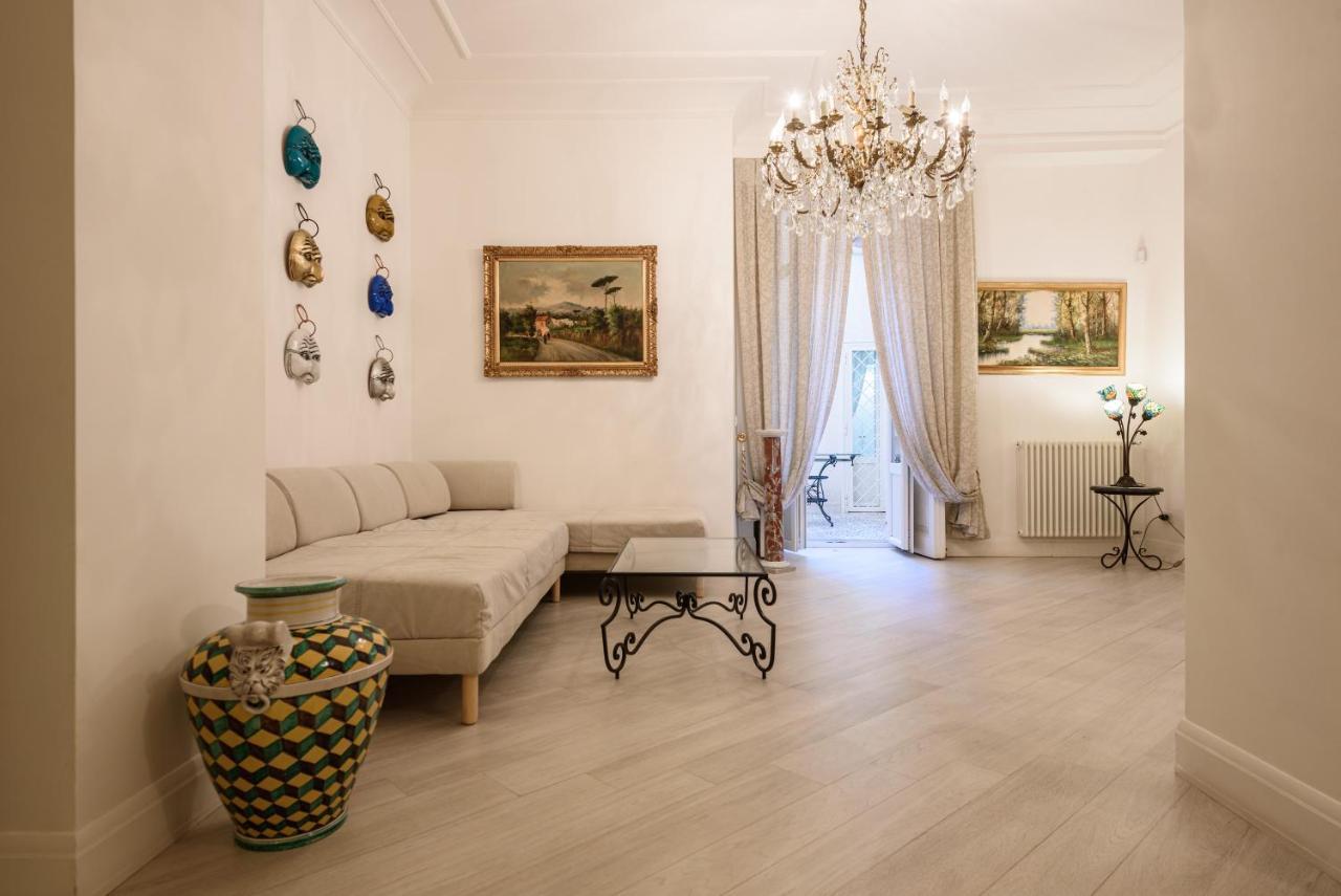 Palazzo Dello Spagnolo Suite Neapol Exteriér fotografie