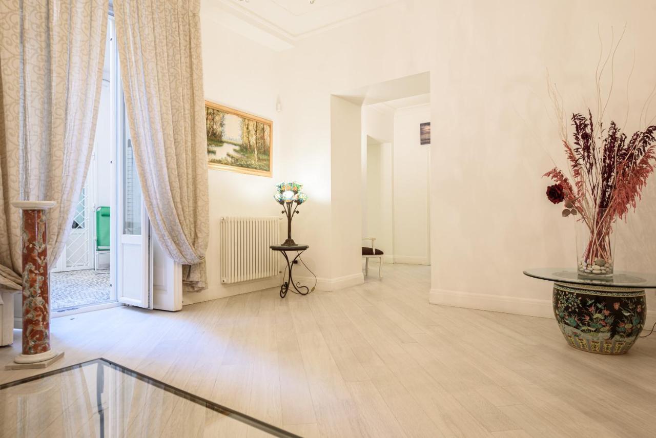 Palazzo Dello Spagnolo Suite Neapol Exteriér fotografie